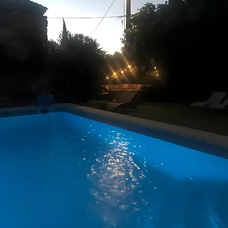 Vakantiehuis Les Aiguieres En Provence Suze-la-Rousse