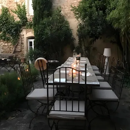 Les Aiguieres En Provence