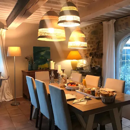 Les Aiguieres En Provence Suze-la-Rousse