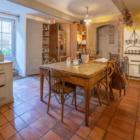Vakantiehuis Les Aiguieres En Provence *