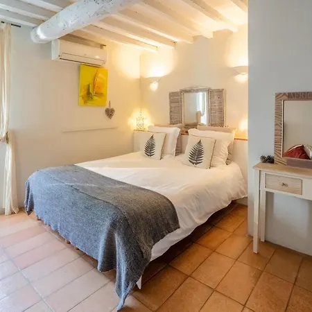 Les Aiguieres En Provence Vakantiehuis