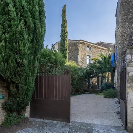 Les Aiguieres En Provence * Suze-la-Rousse